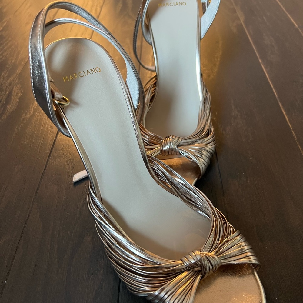 NEW Marciano Rose Gold Heels - Picture 3 of 4